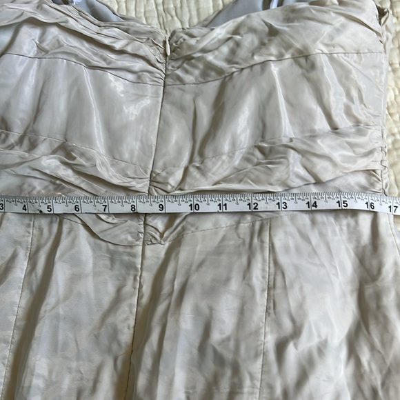 Nicole Miller HG0015 Wedding dress Metallic taffeta NWT  twist front veil 16 - Picture 10 of 16